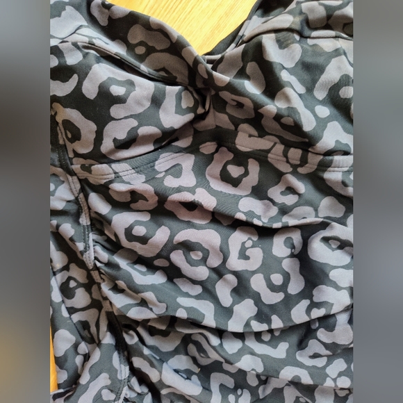 Swim top tankini Summer Sale 🌼 - Picture 2 of 4